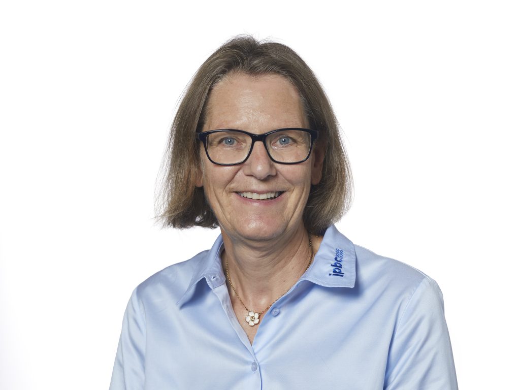 Jette Guldhammer Administration & Finance