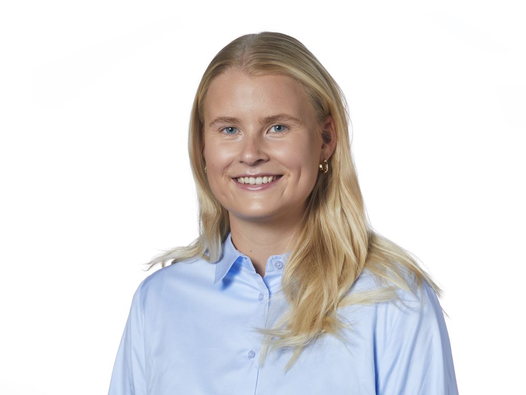 Amalie Høgh, Administrationselev hos jpbc